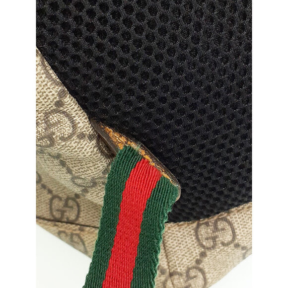 Gucci Courier GG Supreme Backpack - Picture 8 of 9